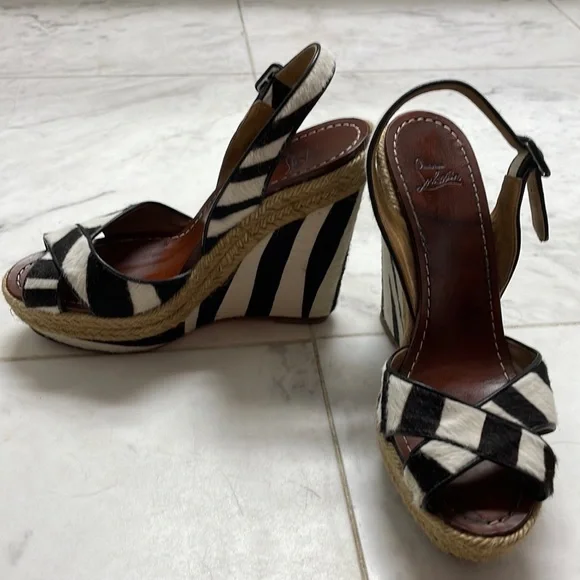 Christian Louboutin Black and White Pony Hair Women's Sandals - Picture 2 of 7